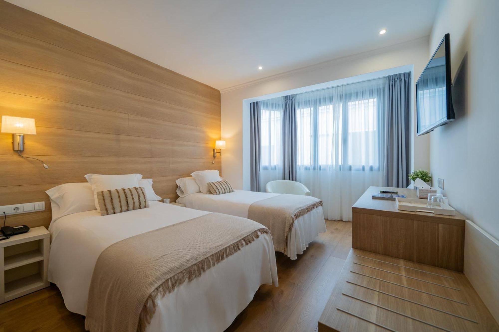 Hostal Menurka Ciutadella  Luaran gambar