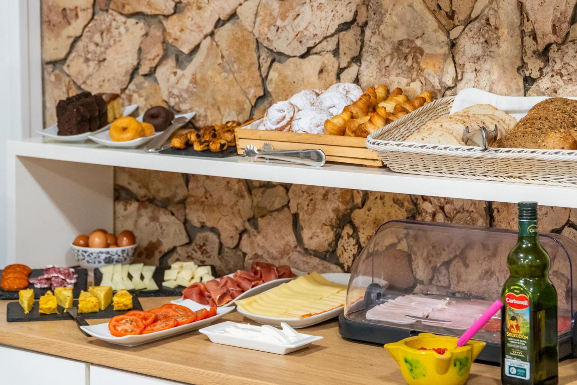 Hostal Menurka Ciutadella  Luaran gambar